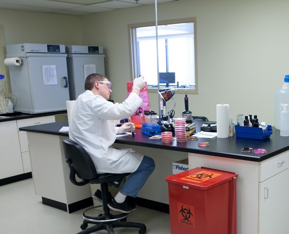 In the microbiology section of our Spanish Fork, Utah, laboratory, quality control technicians test to ensure the purity of all Young Living products.
