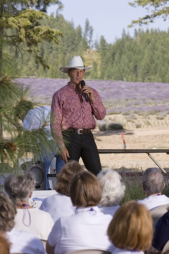 Education is very important to D. Gary Young. That's why he travels to meet with YL members to teach why he insists on essential oil purity through the Seed to Seal process. In this photo he explains how he brought lavender seeds from Provence, France, to start the St. Maries lavender farm.